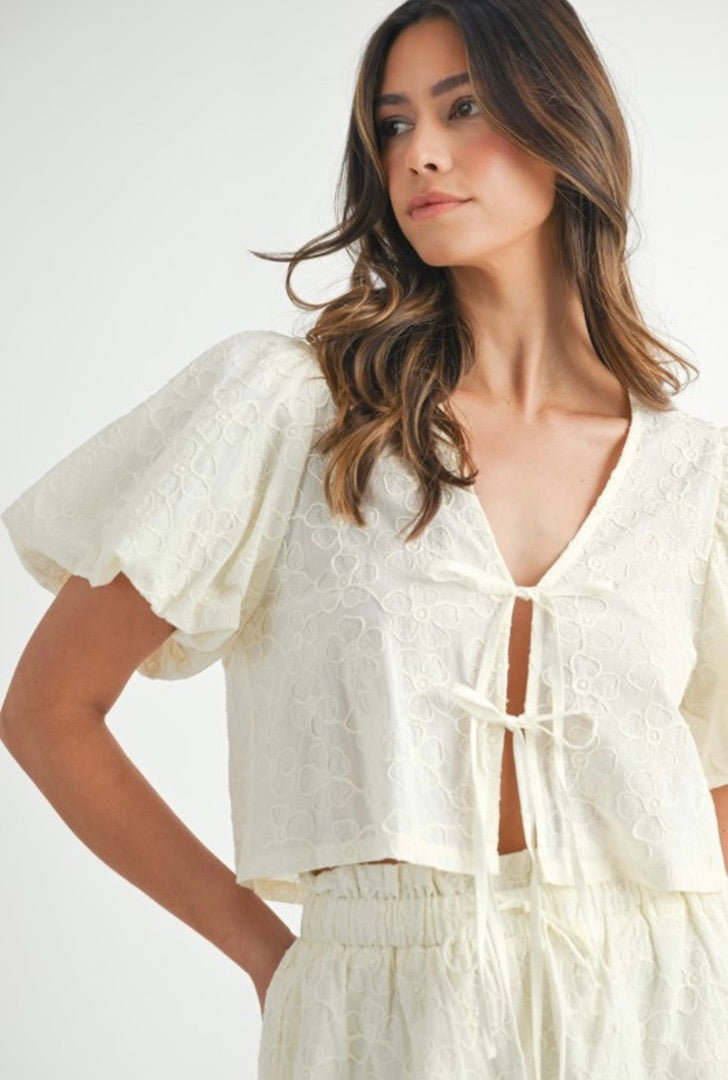 cream embroidered shorts set