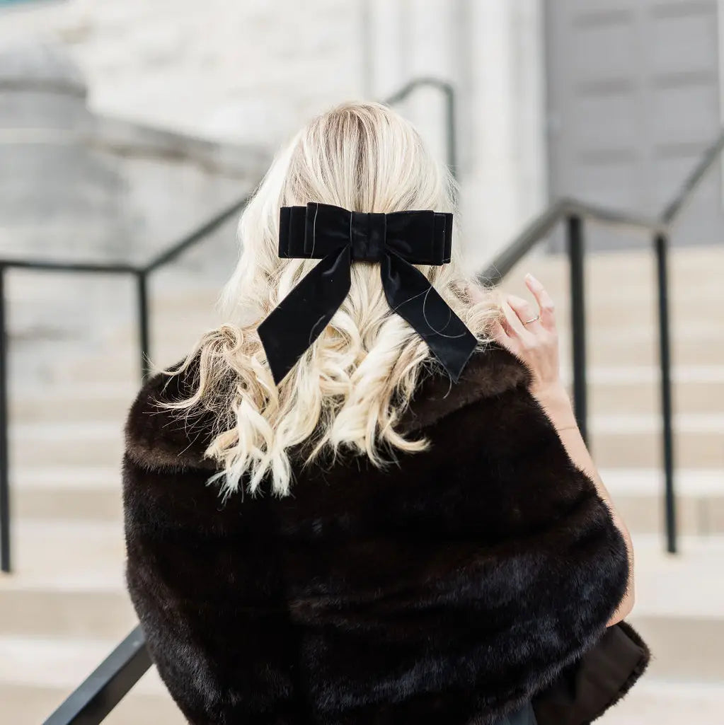 Grace black velvet bow
