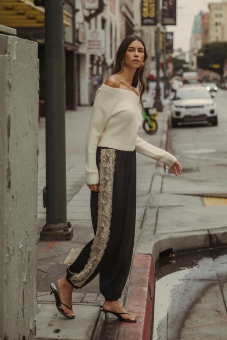 Side Lace Satin Blouson