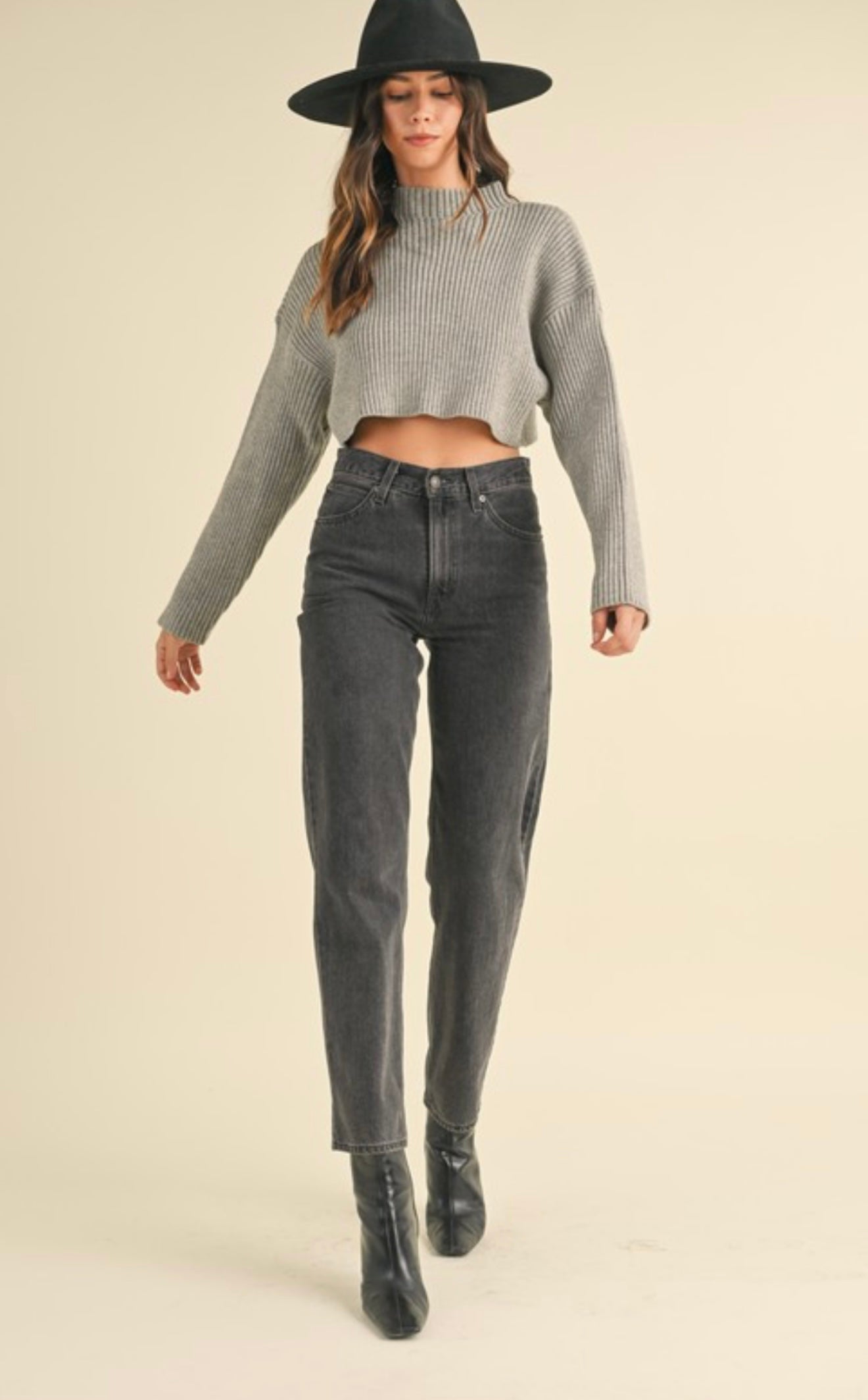 Grey cropped sweater